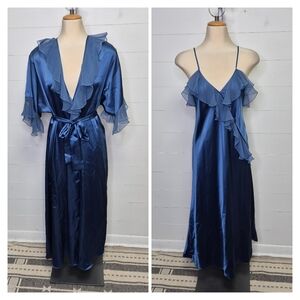 Vintage Linda Blue Ruffle Peignoir Set M